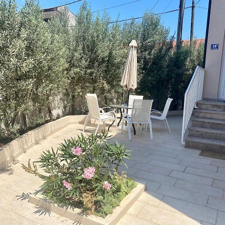 זאדאר Apartments Anastazia מראה חיצוני תמונה