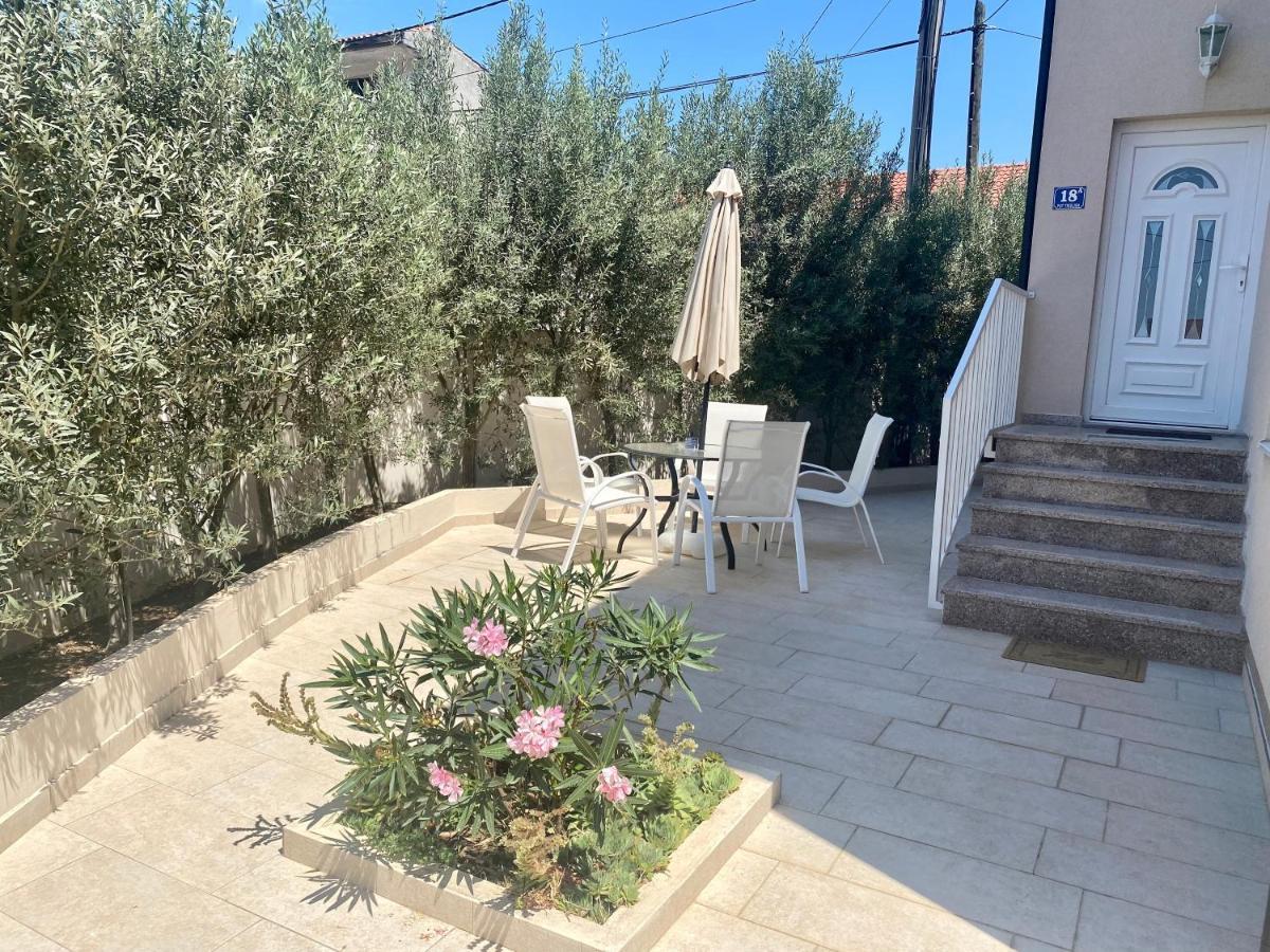זאדאר Apartments Anastazia מראה חיצוני תמונה
