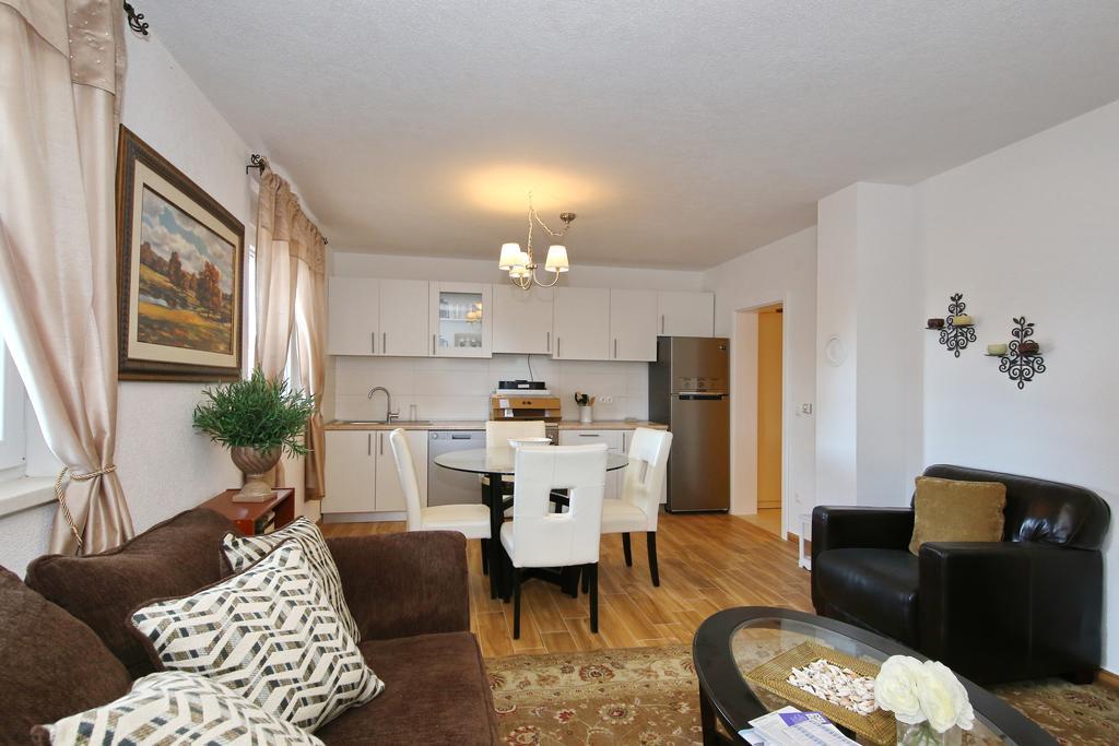 זאדאר Apartments Anastazia מראה חיצוני תמונה